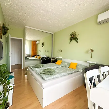 Aloe Apartment